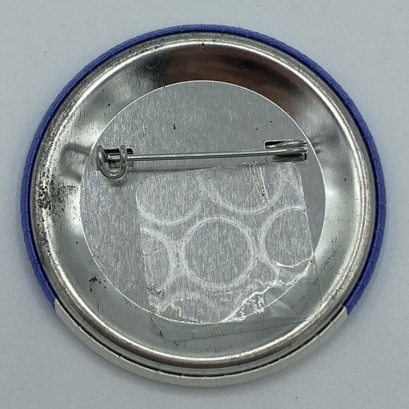 World's Largest Christmas Store Bronner's Wonderland Michigan Pin - Picture 2 of 4